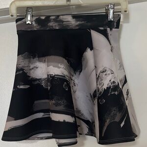 Black & White Abstract Print Flared Skirt